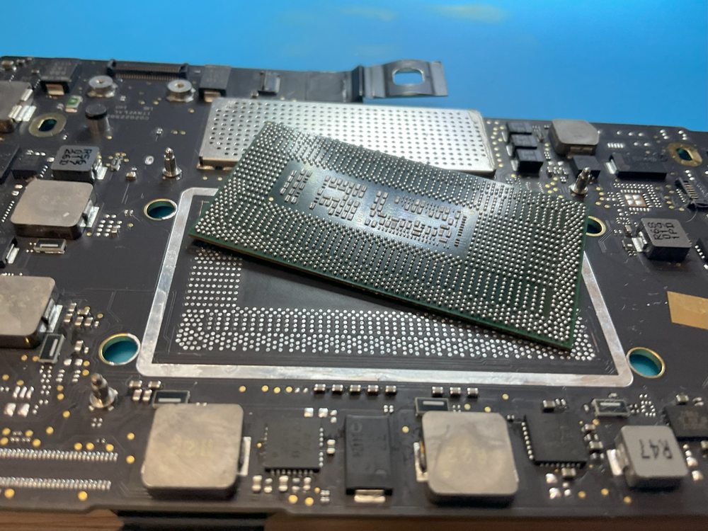 TCRS Circuit - MacBook Repair Specialists