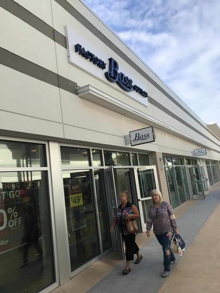Bass Outlet Outlet Stores 1100 Cornerstone Blvd, Daytona Beach, FL