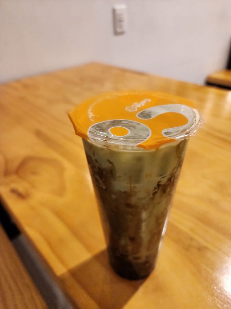 CoCo Fresh Tea and Juice