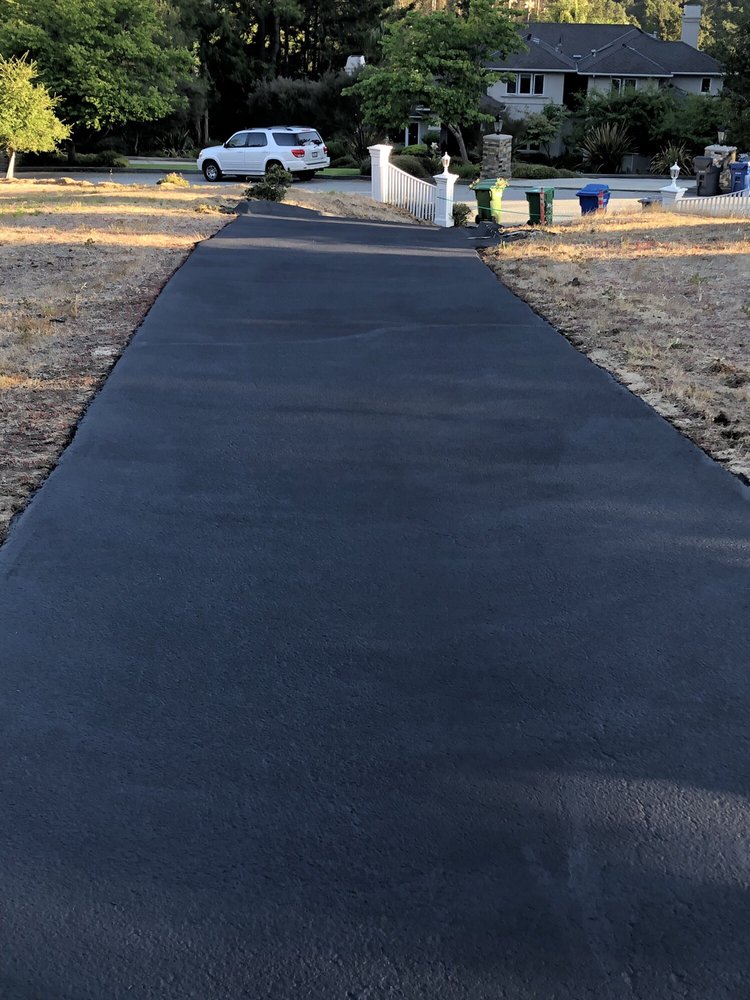 image of business Earthworks Paving Contractors