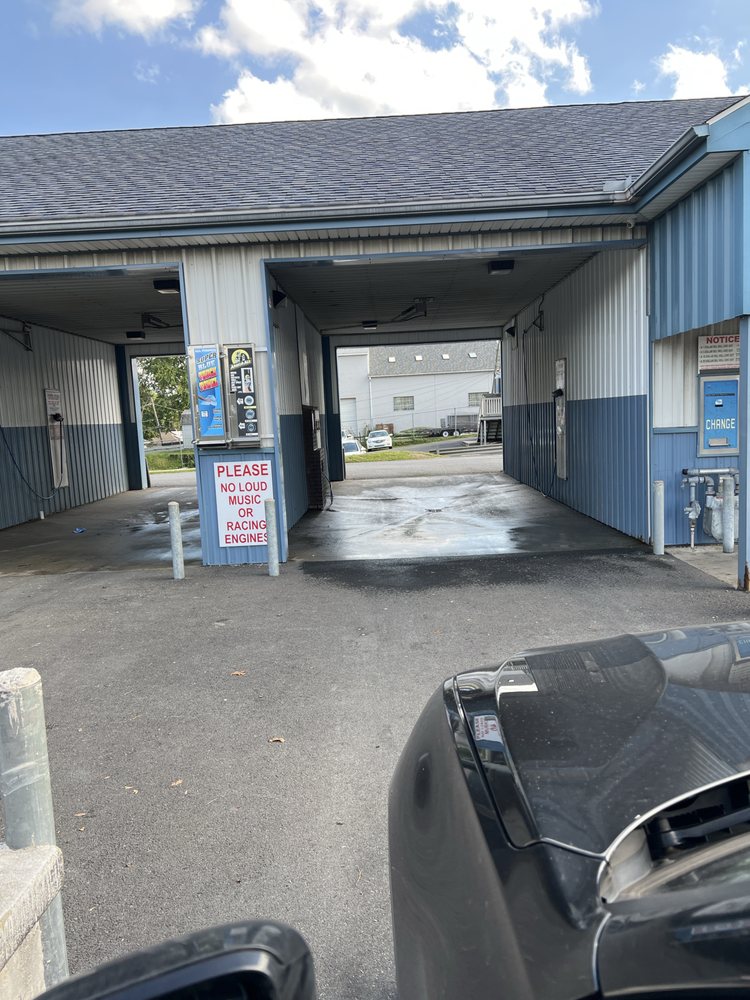Bubble's Car Wash