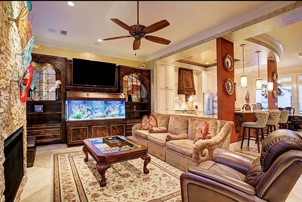 image of business Interior Evolutions ML