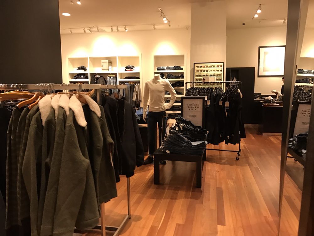 Banana Republic 14 Photos & 32 Reviews Women's Clothing 5135 W