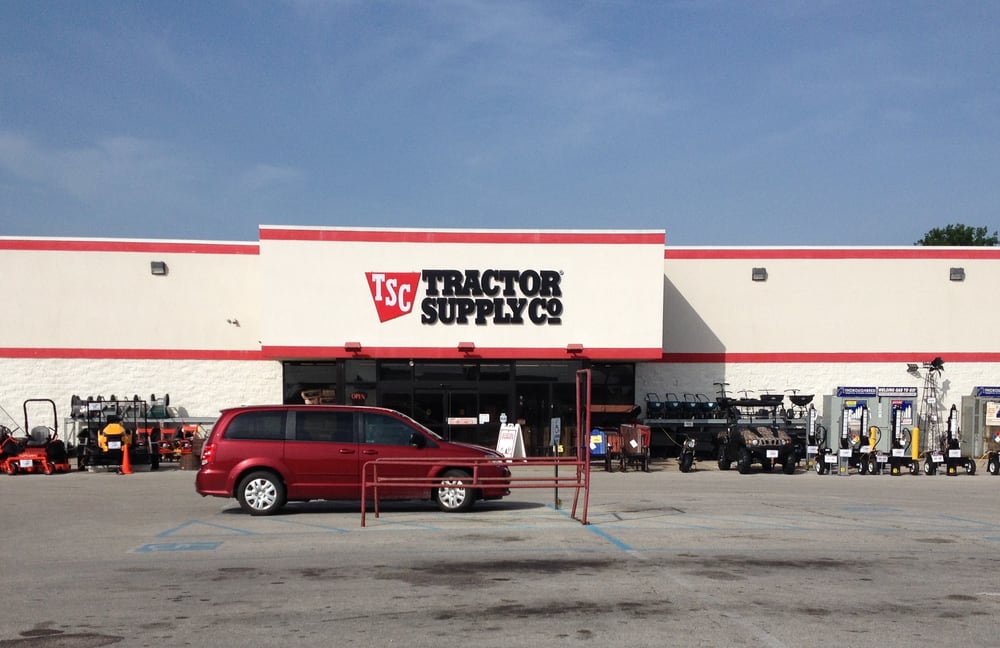 Tractor Supply Outdoor Gear 501 Market Square Dr, Maysville, KY