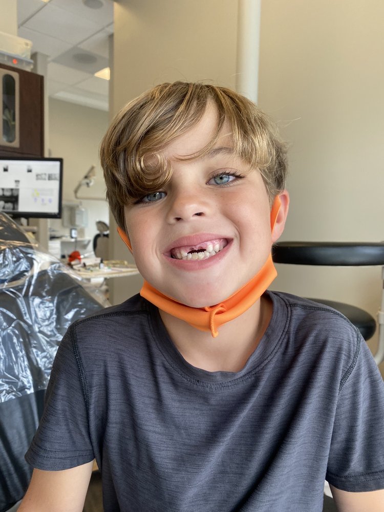 image of business J Foster Weems, DDS