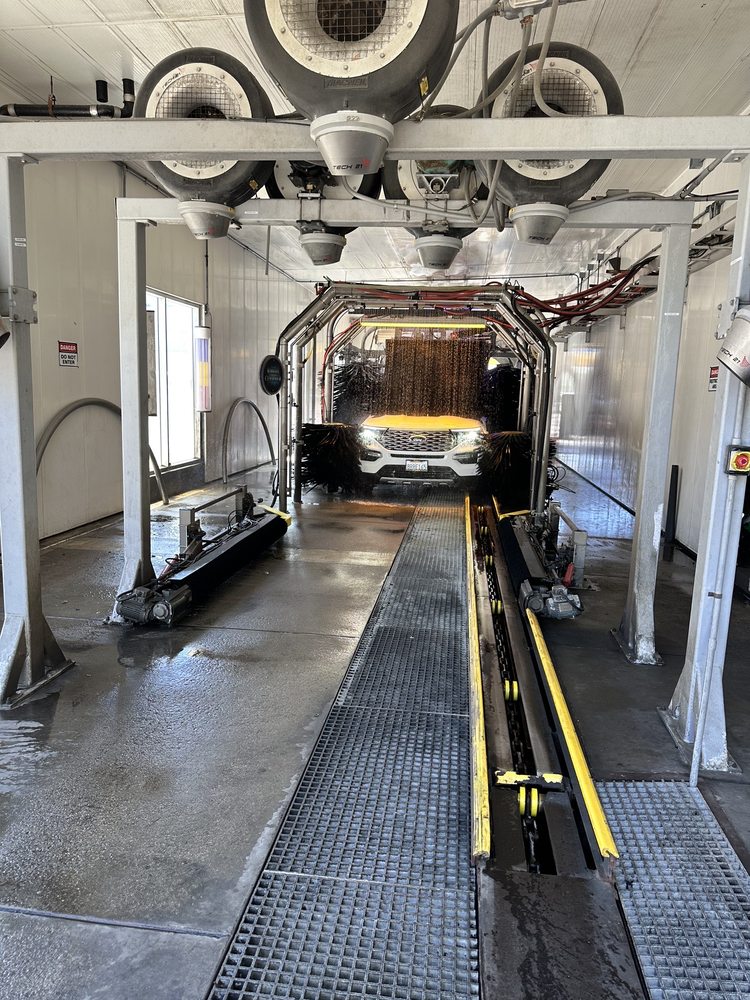 Busy Bee Car Wash