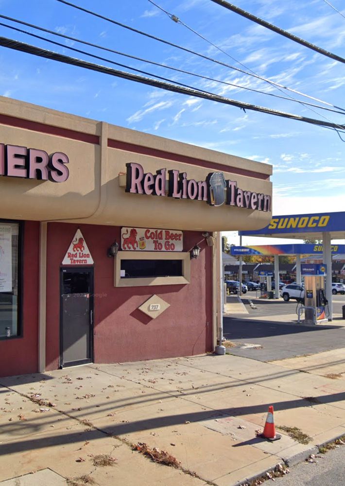 Red Lion Tavern