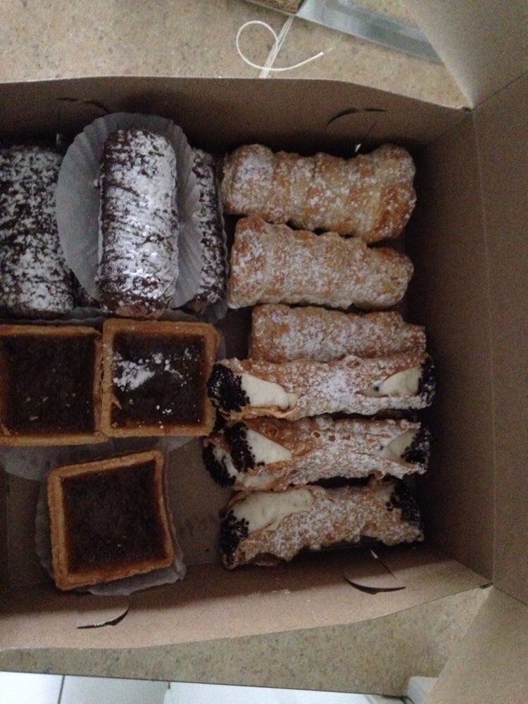 Sam’s Queenston Bakery Shopping 341 Queenston Road, Hamilton, ON