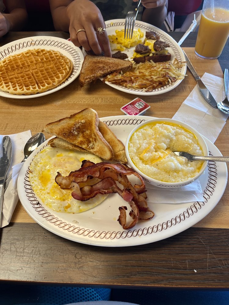 Waffle House Douglasville, Douglasville Roadtrippers