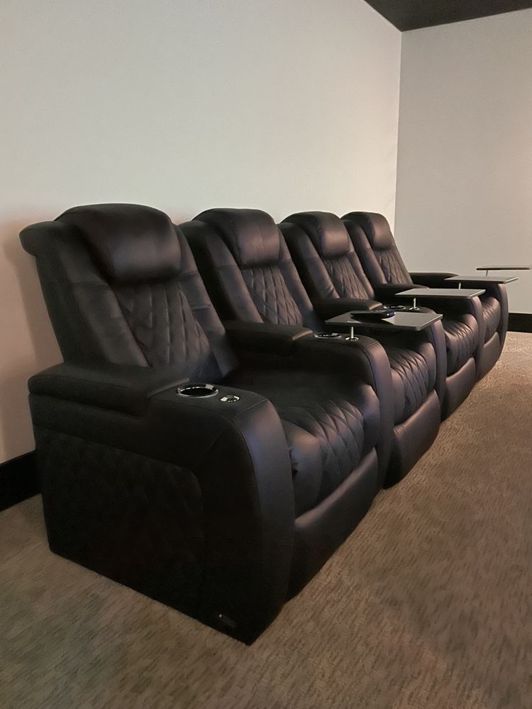 Pinnaclehometheater