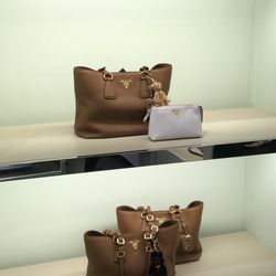 Prada Outlet 42 Photos 80 Reviews S 2774 Photo Of Prada Outlet Livermore Ca United States