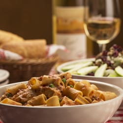 Buca Di Beppo Italian Restaurant Order Food Online 653 Photos Photo Of Buca Di Beppo Italian Restaurant Garden Grove Ca United States