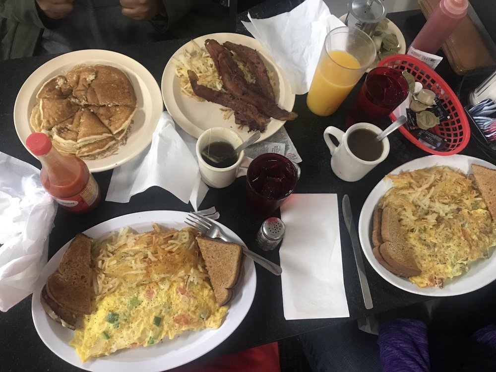 Wolfe-Es Restaurant