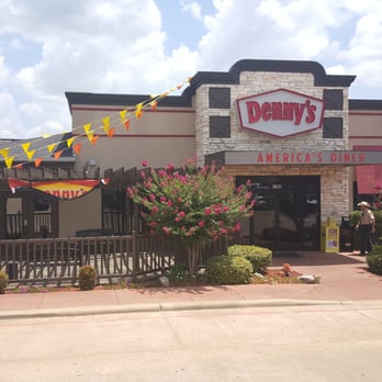 Denny S 19 Photos 16 Reviews Diners 1702 Jackson St Photo Of Denny S Jacksonville Tx United States Home The