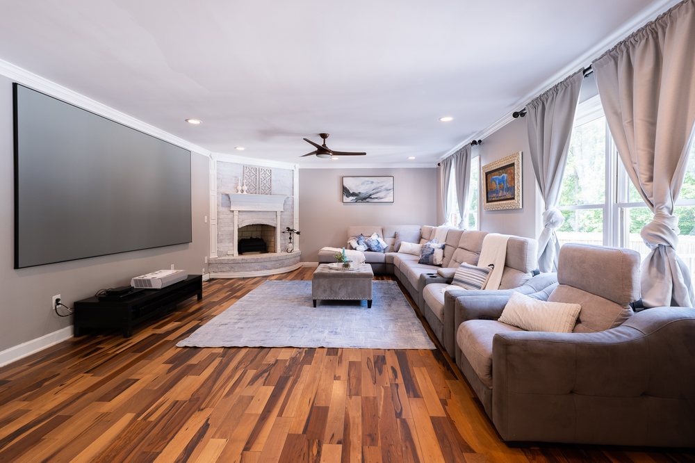 Elexis Braxton Coleman - River Fox Realty