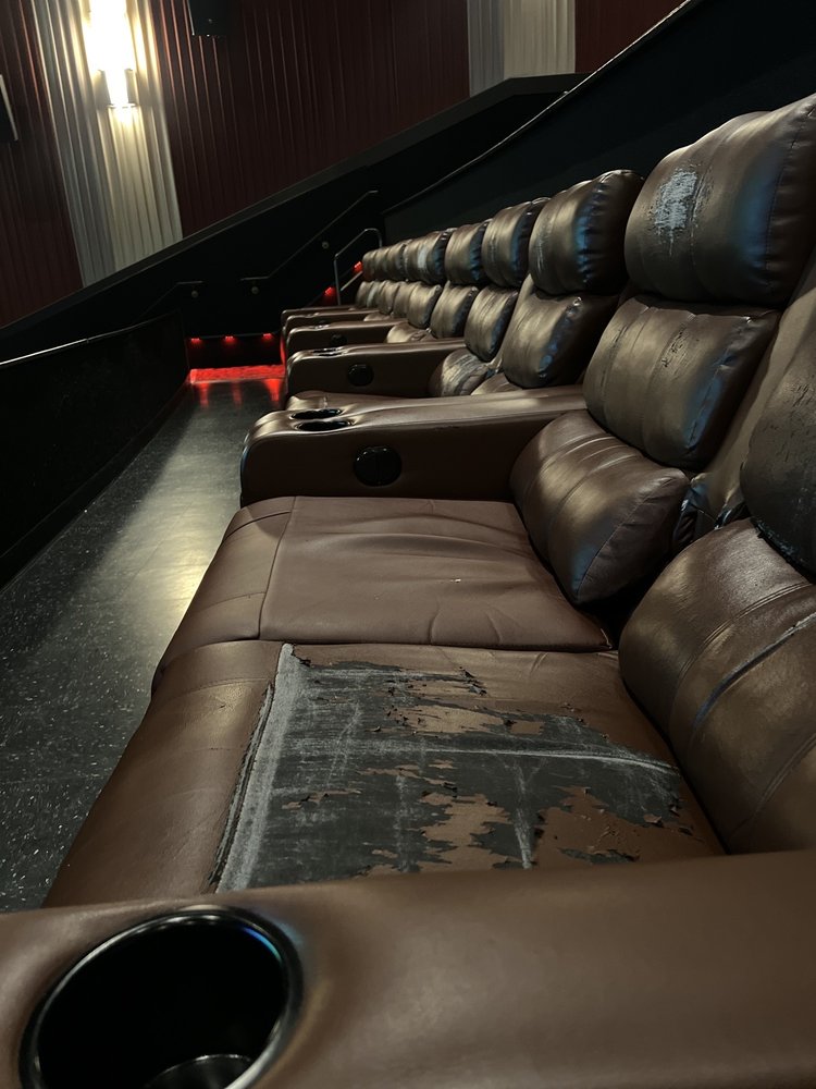 Cinemark North Haven and XD