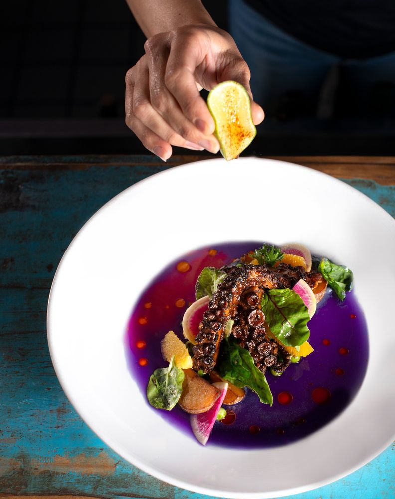 El Mercado Modern Cuisine