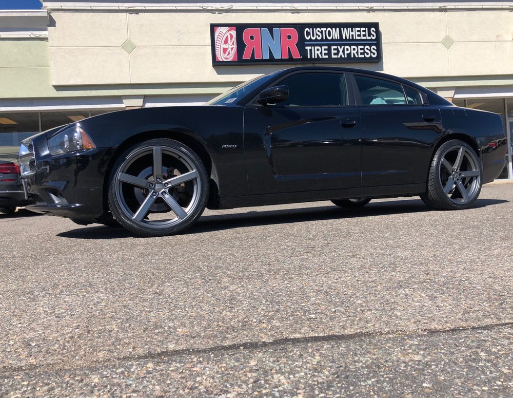 RNR Tire Express - Hampton