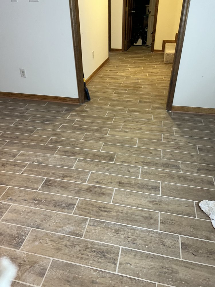image of business J&B Flooring