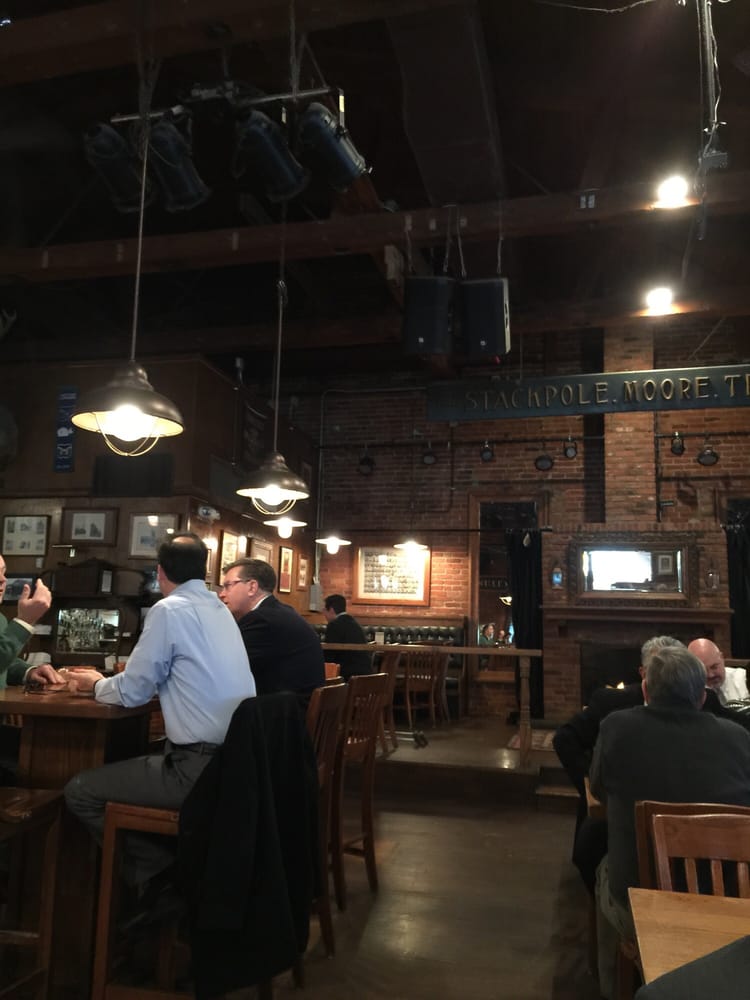 Arch Street Tavern 49 Photos & 127 Reviews American (Traditional