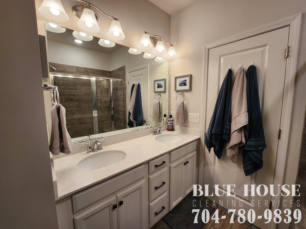 Blue House Cleaning Services