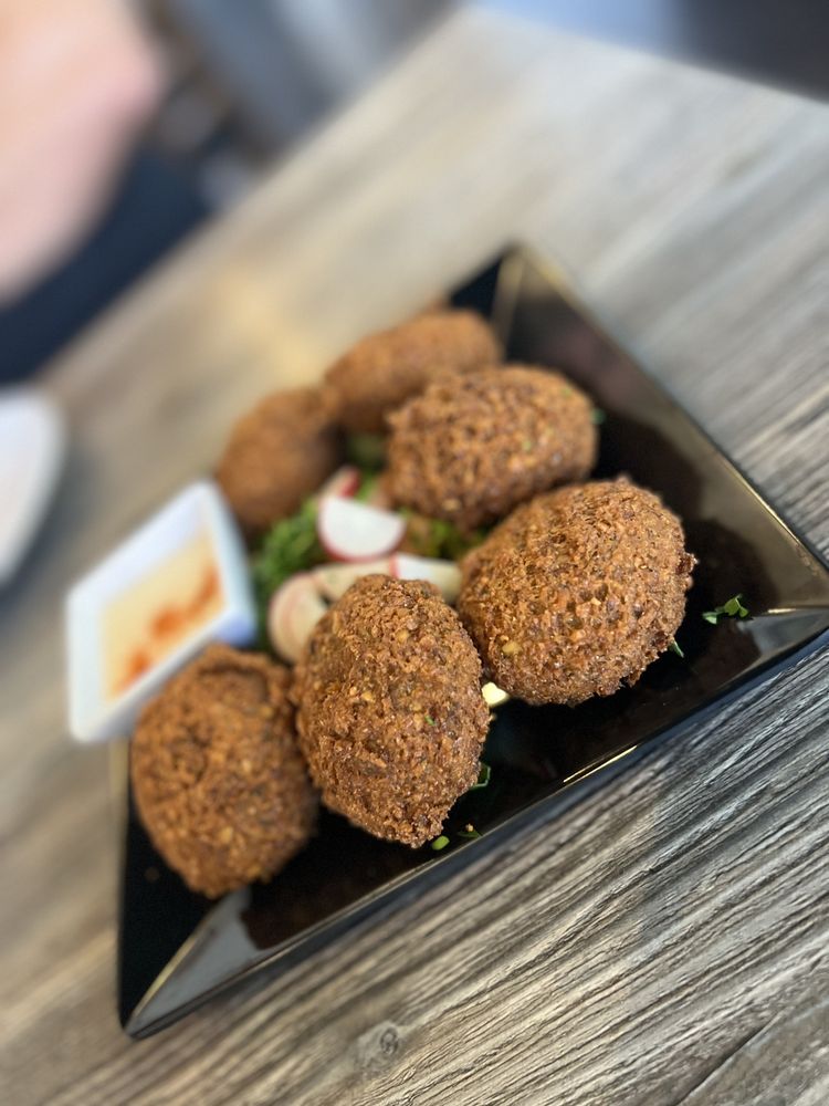 Omaya's Lebanese Cuisine 