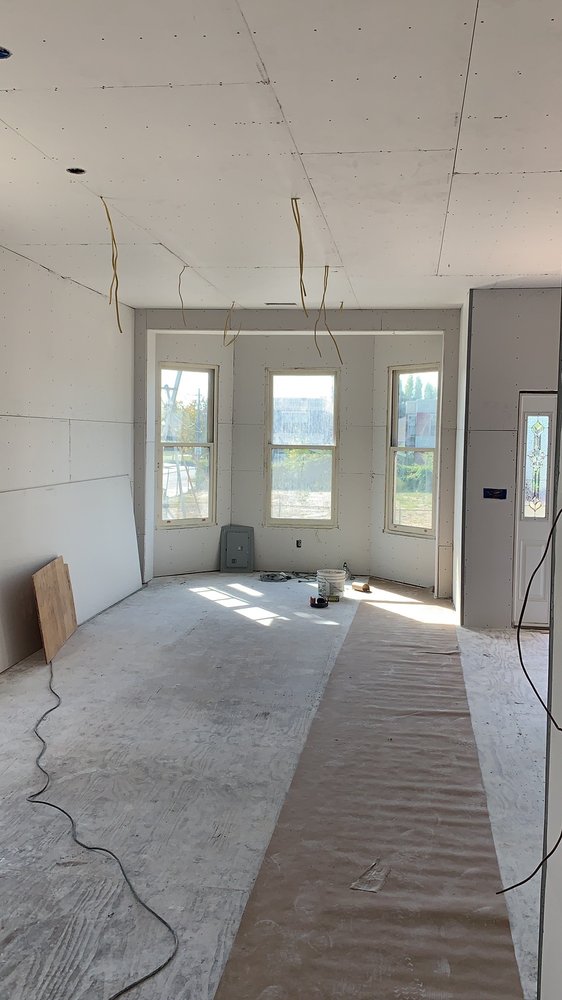image of business R Bay Construction
