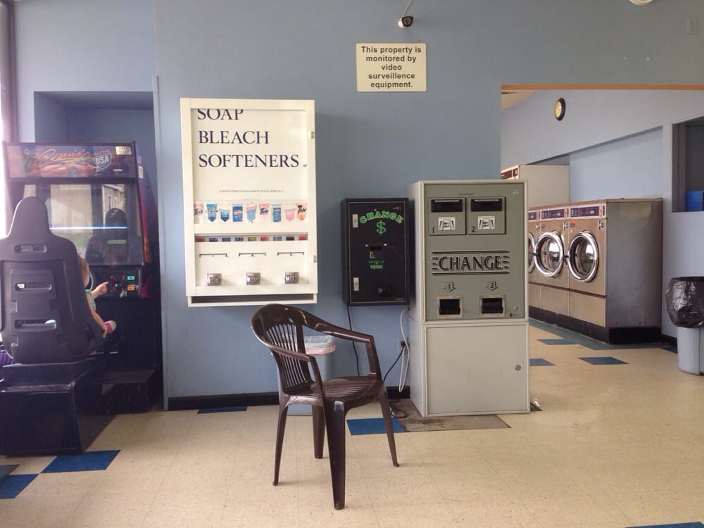 Shallowford coin laundry Laundromat 6818 Shallowford Rd