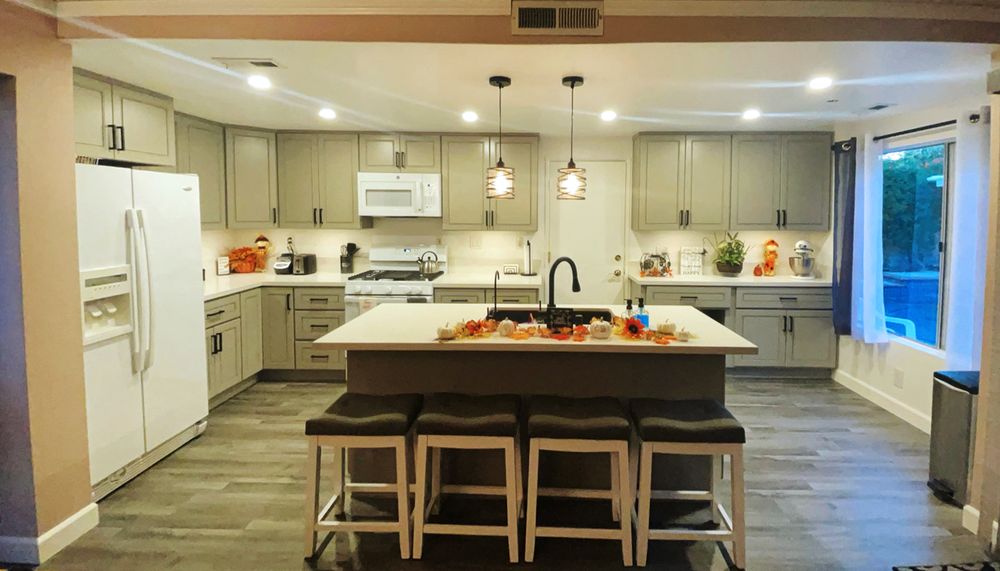 Modern Oak Interior Design