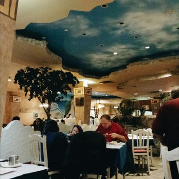 Ithaca Restaurant 88 Photos 62 Reviews Mediterranean 5308 Photo Of Ithaca Restaurant Markham On Canada Decor