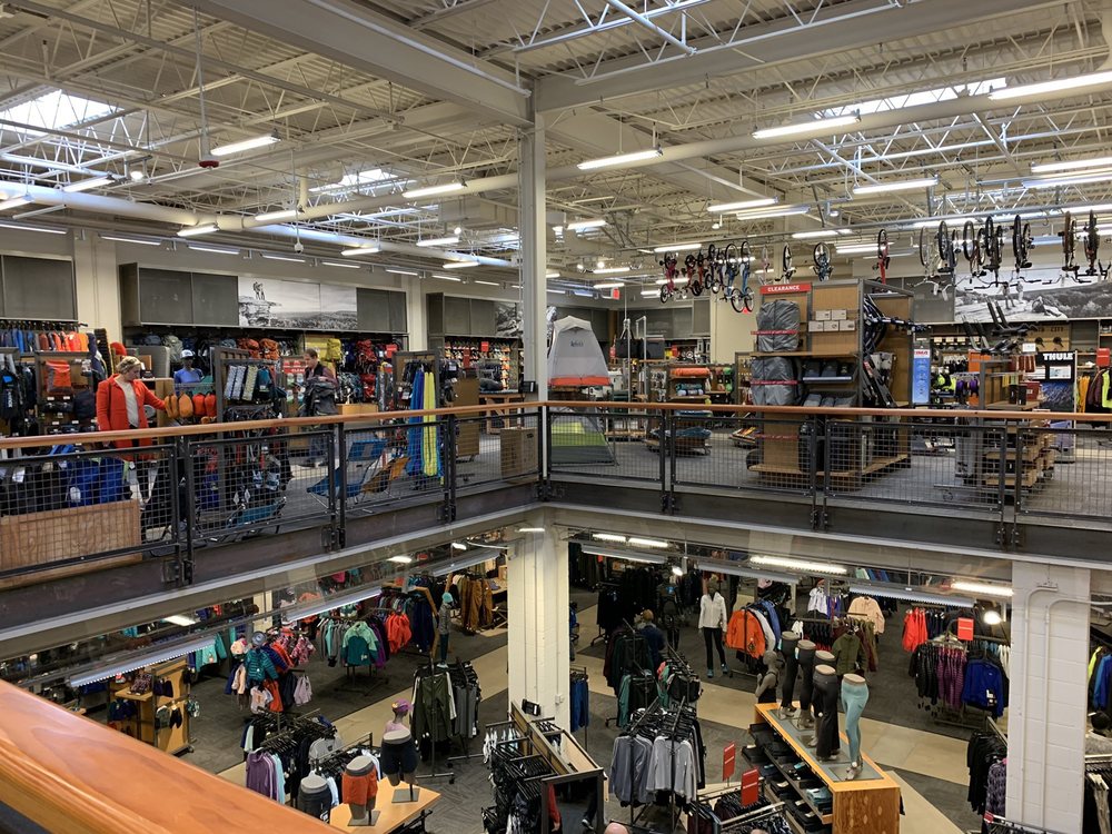 Rei 35 Photos 51 Reviews Outdoor Gear 8209 Watson St