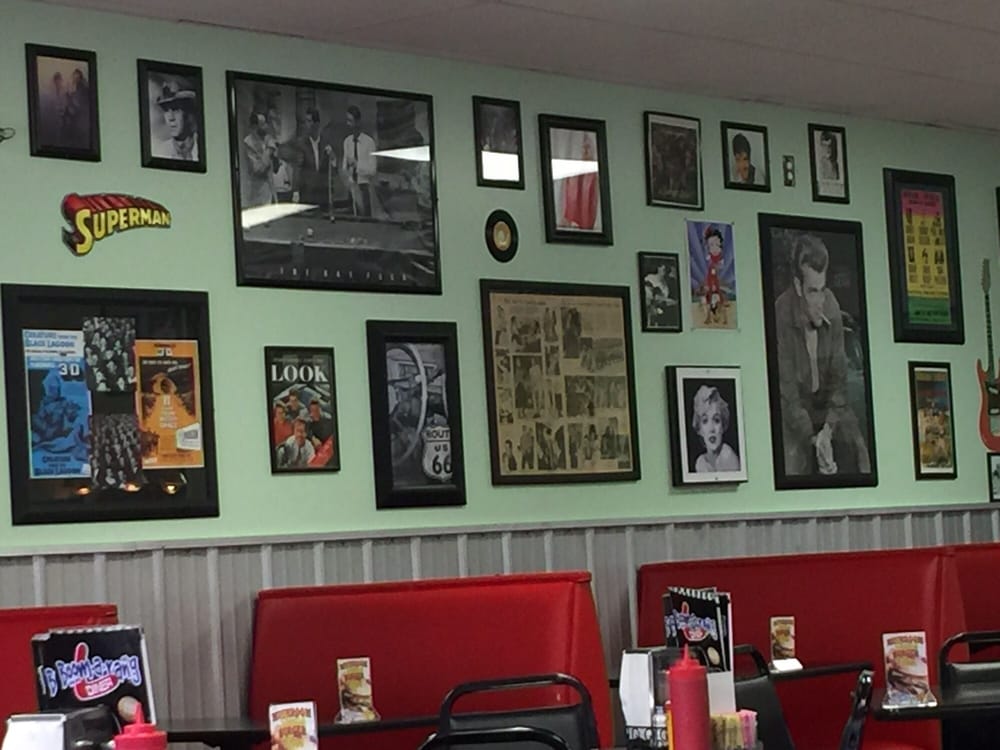 BoomARang Diner 38 Photos & 12 Reviews Burgers 115 S Chickasaw