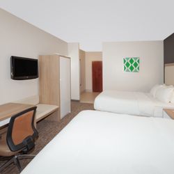Holiday Inn Express Suites Dayton West Brookville 12 Photos Photo Of Holiday Inn Express Suites Dayton West Brookville Oh