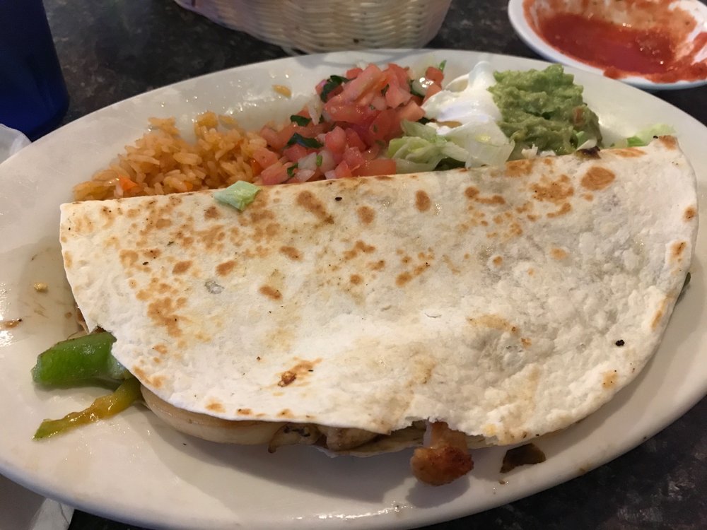 Maracas Mexican Family Restaurant