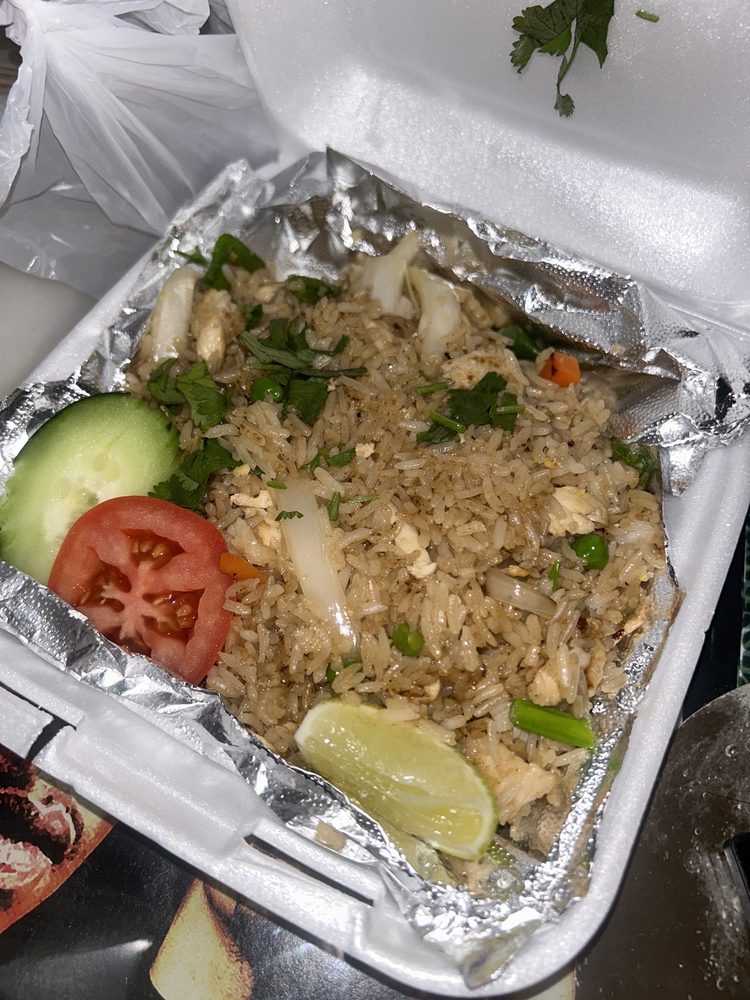 LA BREA THAI CUISINE & CAFE