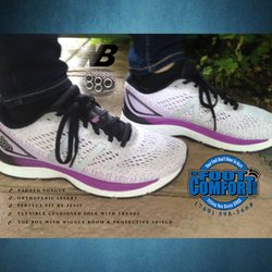 The Foot Comfort Store 28 Reviews Shoe Stores 1830 Hacienda