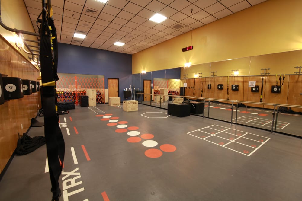 The Edge Fitness Clubs 10 Reviews Gyms 862 Bridgeport Ave, Shelton, CT Phone Number Yelp