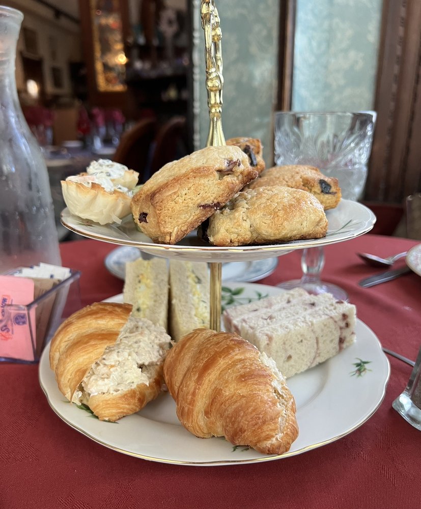 Alfred's Victorian Restaurant