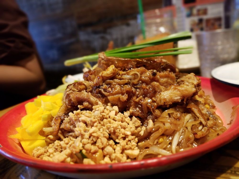 Si Lom Thai Bistro
