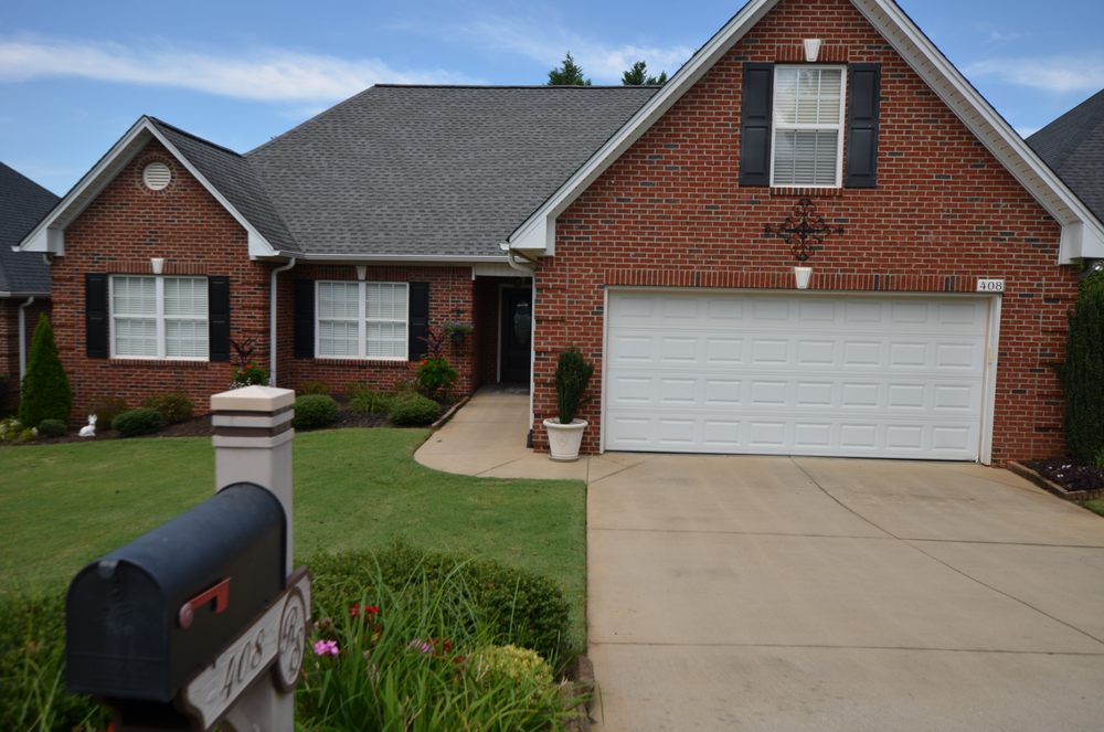 C Victor Lester - Coldwell Banker Caine