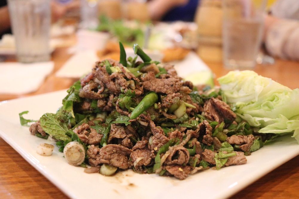 Lanxang Star Restaurant Order Online 236 Photos & 130 Reviews Thai 1734 Lakeview Ave