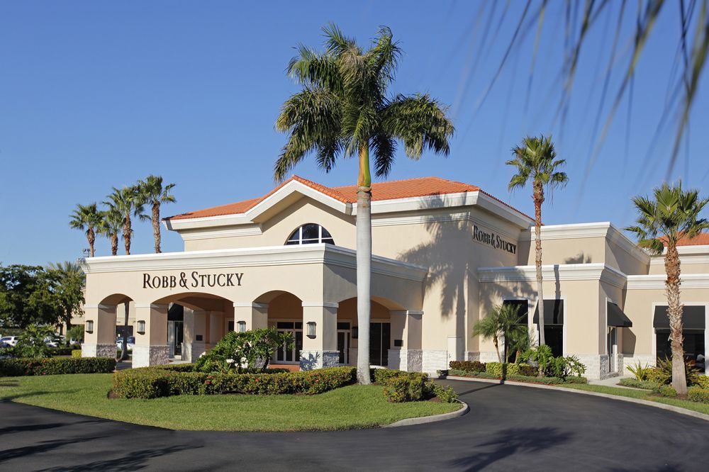 image of business Robb & Stucky