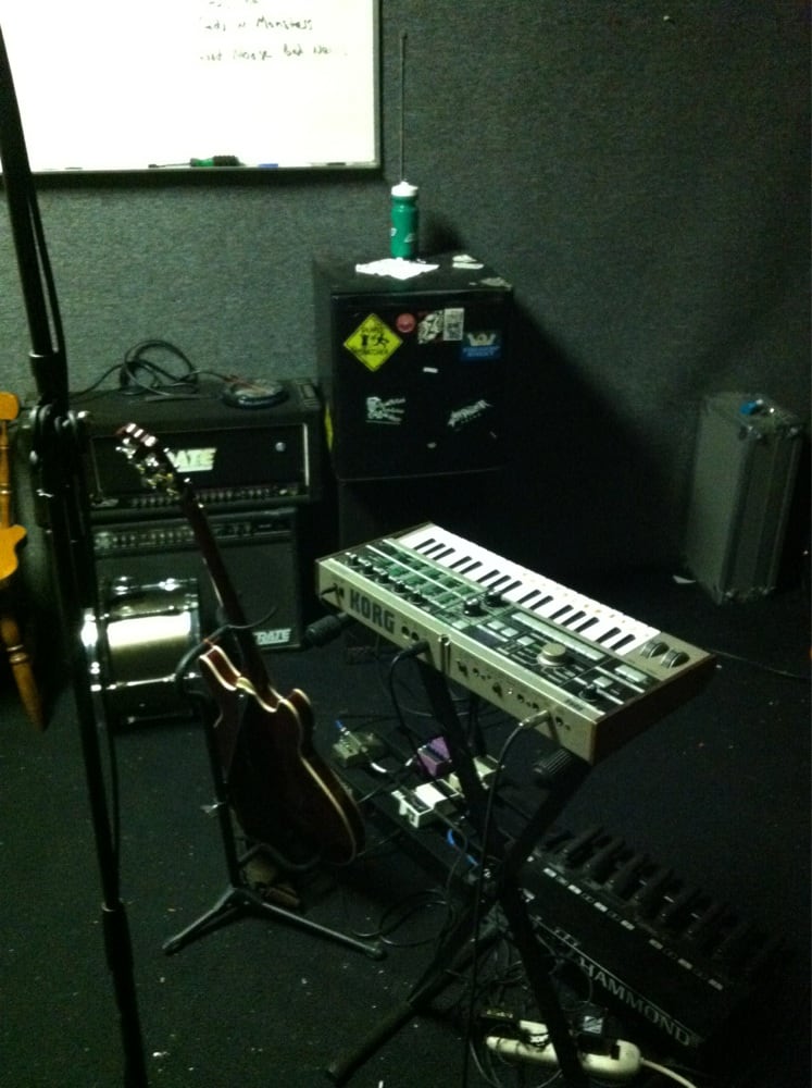 Rock & Roll City Studios Recording & Rehearsal Studios 5500