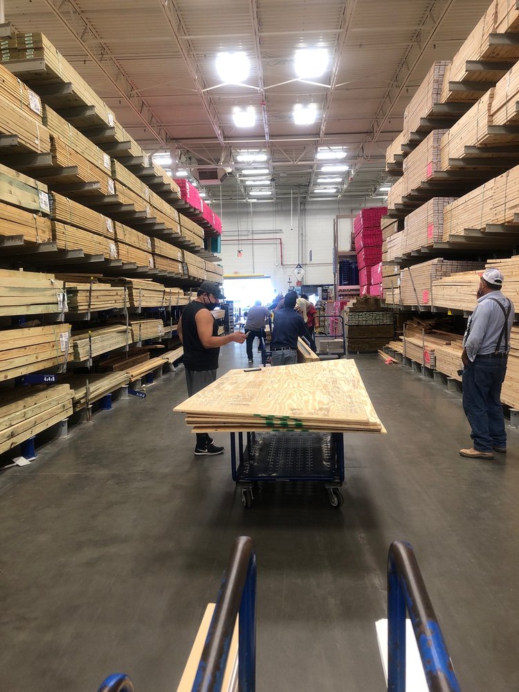 Lowe's Home Improvement Warehouse of Houston