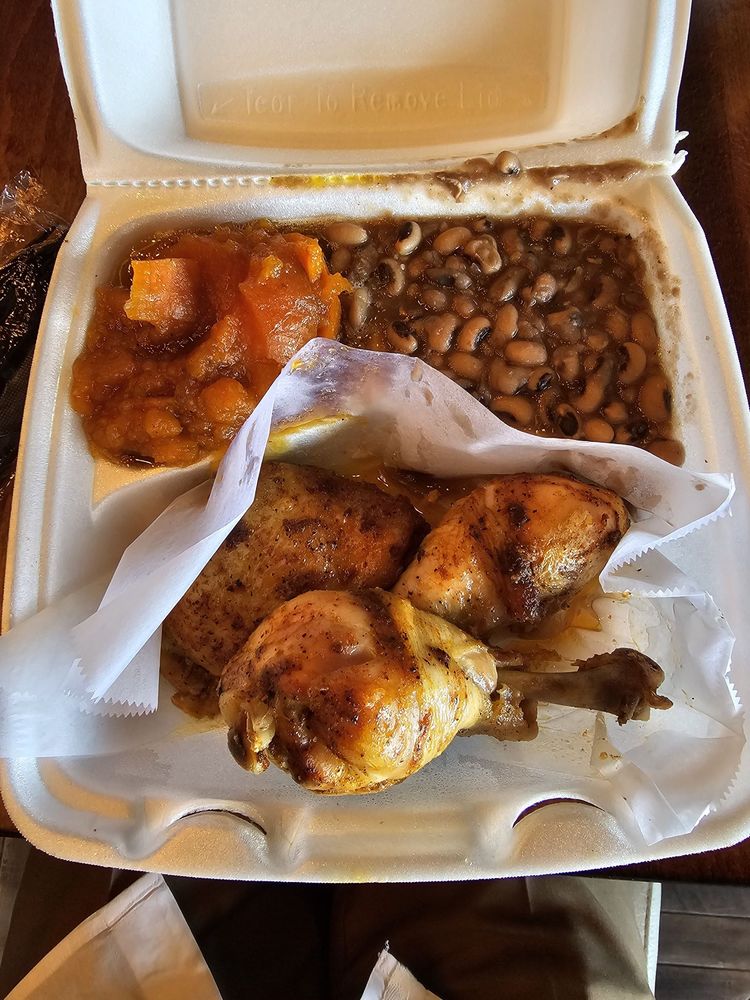 Bernie’s Soul Kitchen, Round Rock Roadtrippers