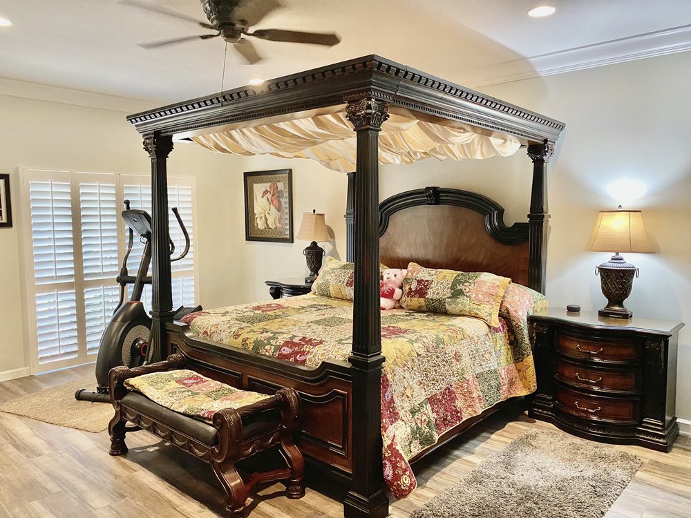 Dale Marie & Jeffrey Sarasin - Remax Ultimate Realty