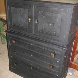 Country Caboose Refinishing Furniture Reupholstery 113 5th St Photo Of Country Caboose Refinishing West Des Moines Ia United States