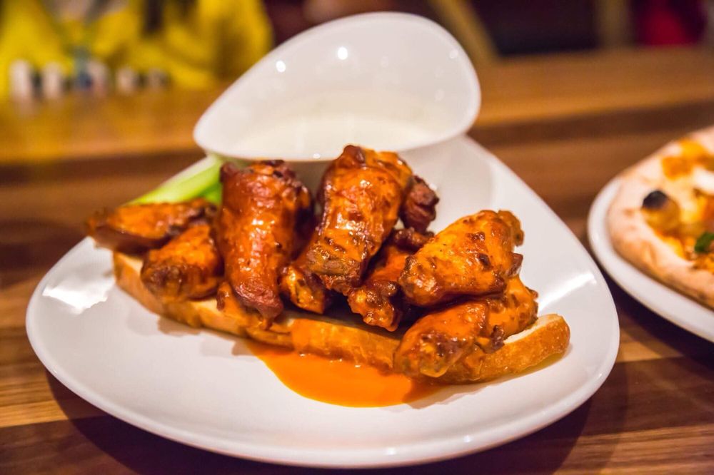 Robert Irvine’s Public House 895 Photos & 534 Reviews Gastropubs