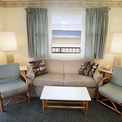 Friendship Oceanfront Suites 22 Photos Hotels 167 E Grand Ave Photo Of Friendship Oceanfront Suites Old Orchard Beach Me United States Living