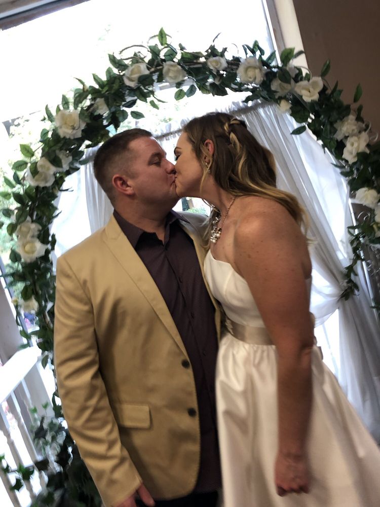 Courthouse Wedding Chapel Chapels 126 E Main Plz Courthouse Wedding Chapel Chapels 126 E Main Plz Downtown San Antonio Tx Phone Number Offerings Last Updated December 19 2018 Yelp